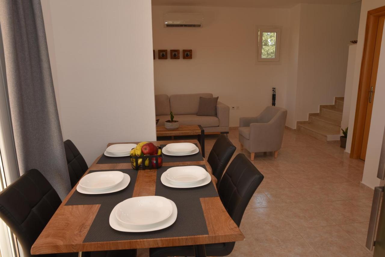 Natural View Villa With Private Pool Skouloufia Exterior photo